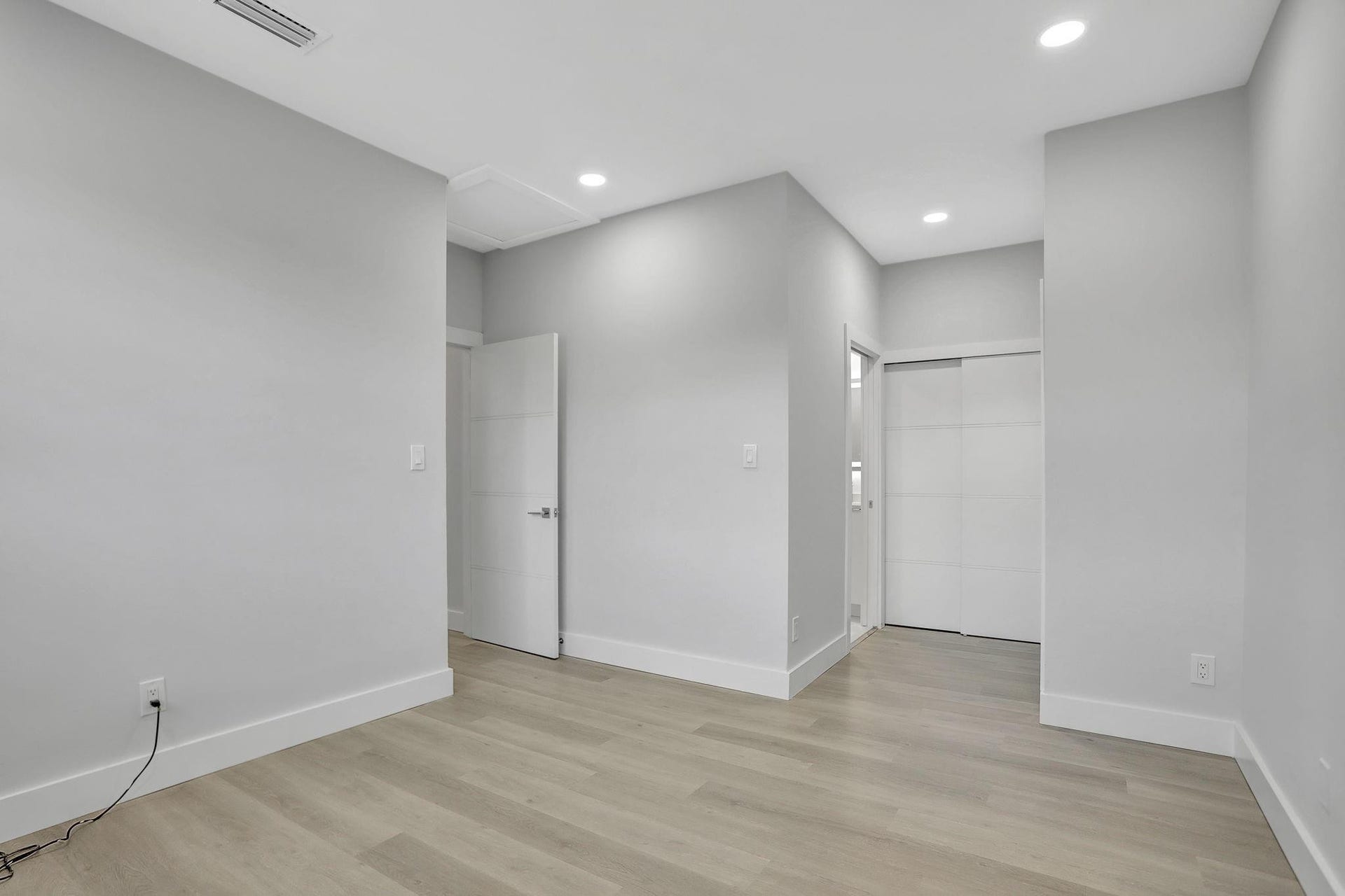660 Cypress Club Way, #D11, Deerfield Beach, Deerfield Beach, FL 33064 Photo 23