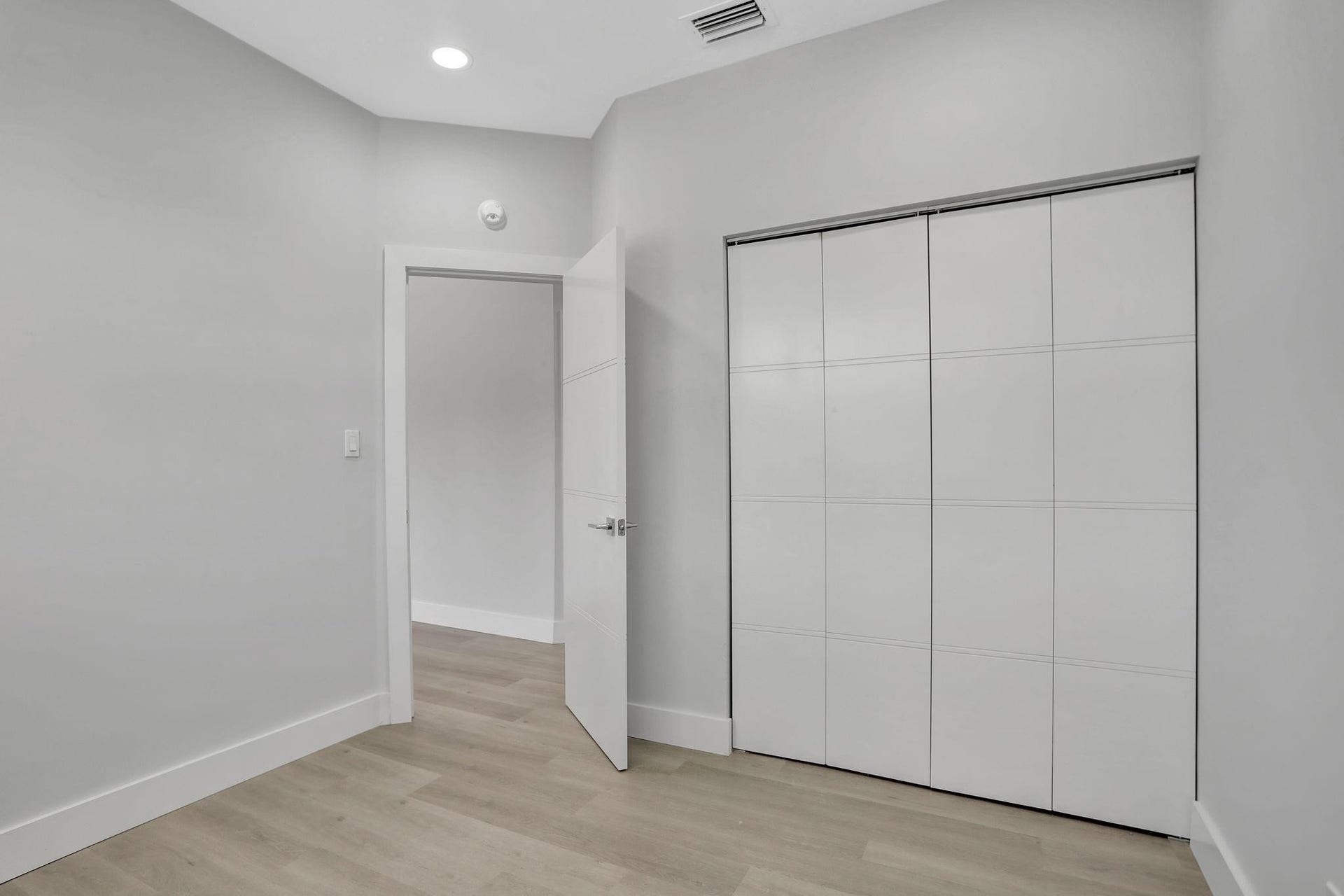 660 Cypress Club Way, #D11, Deerfield Beach, Deerfield Beach, FL 33064 Photo 16