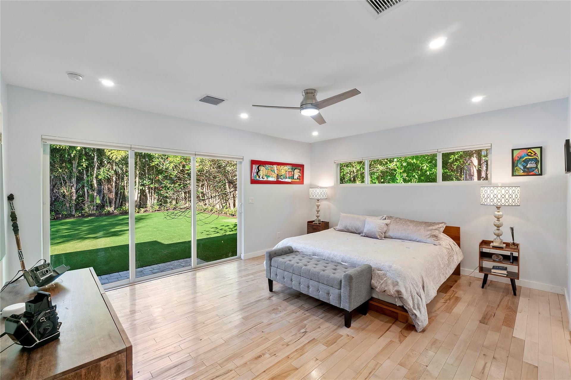 119 NW 21st Court, Wilton Manors, FL 33311 Primary bedroom