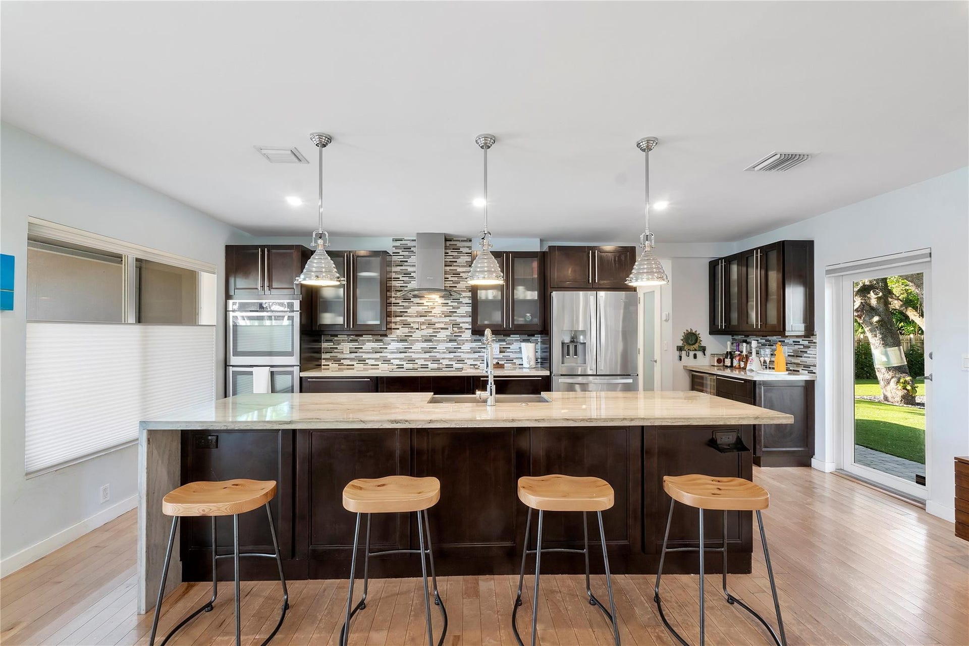 119 NW 21st Court, Wilton Manors, FL 33311 Photo 3