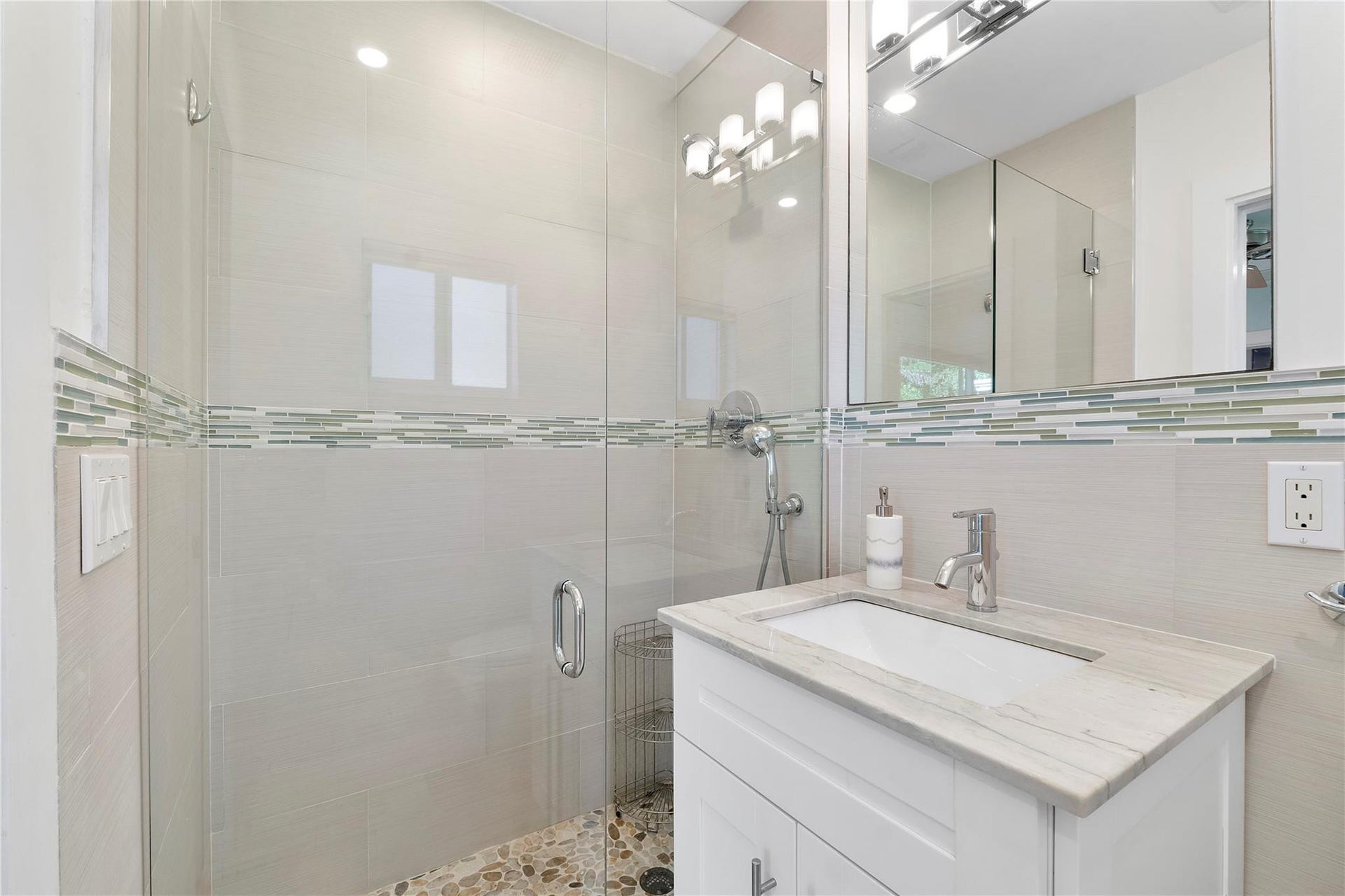 119 NW 21st Court, Wilton Manors, FL 33311 Photo 32