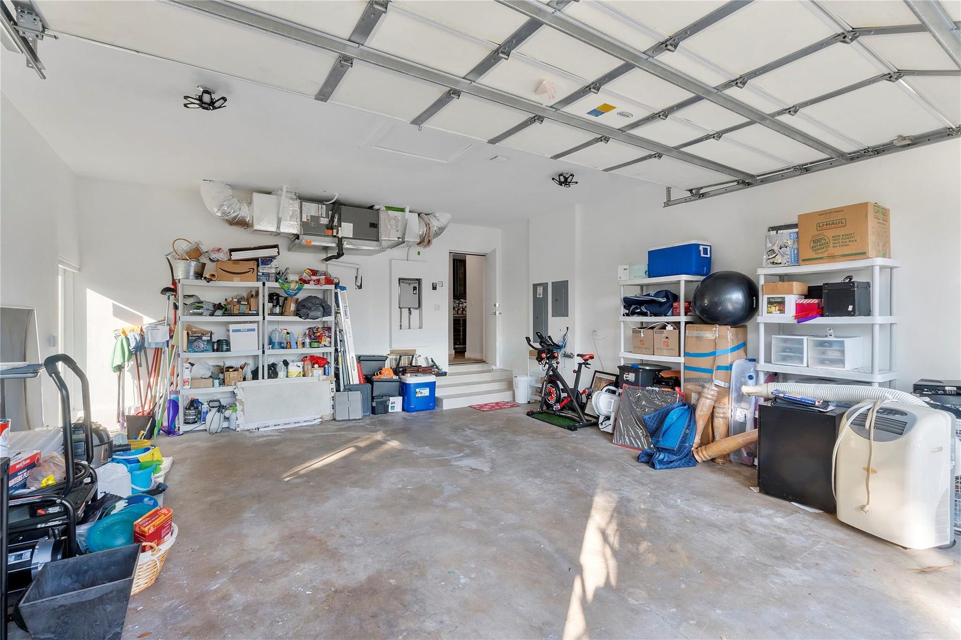 119 NW 21st Court, Wilton Manors, FL 33311 Large Air conditioned double car garage.