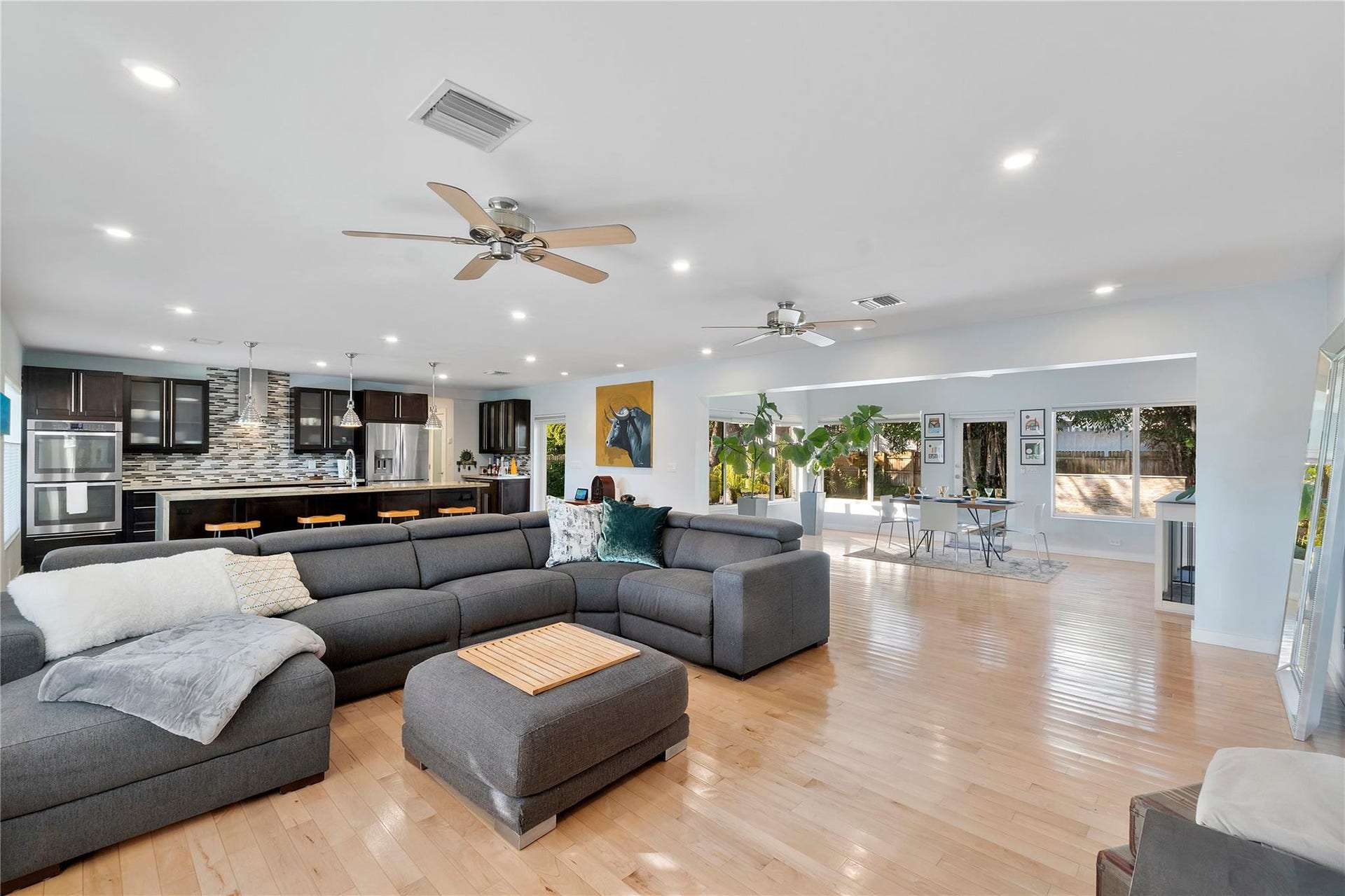 119 NW 21st Court, Wilton Manors, FL 33311 Photo 4