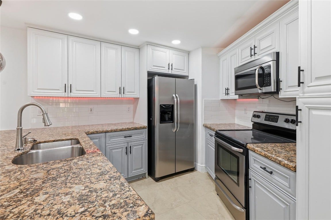 23048 Oxford Place, #A, Boca Raton, Boca Raton, FL 33433