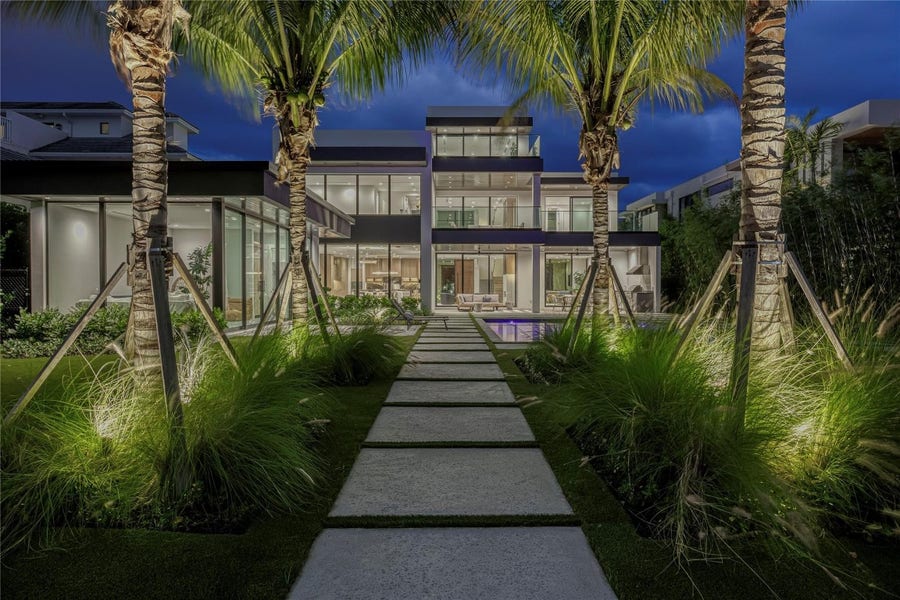 Property photo for 119 N Gordon Road, Fort Lauderdale, FL