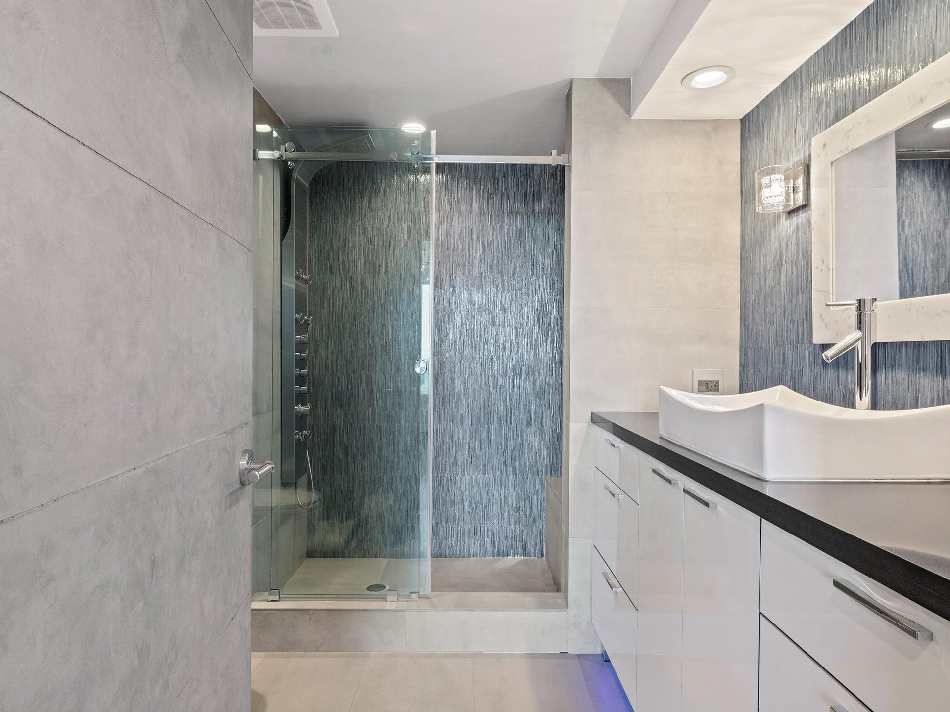 347 N New River Drive, #1401, Fort Lauderdale, FL 33301
