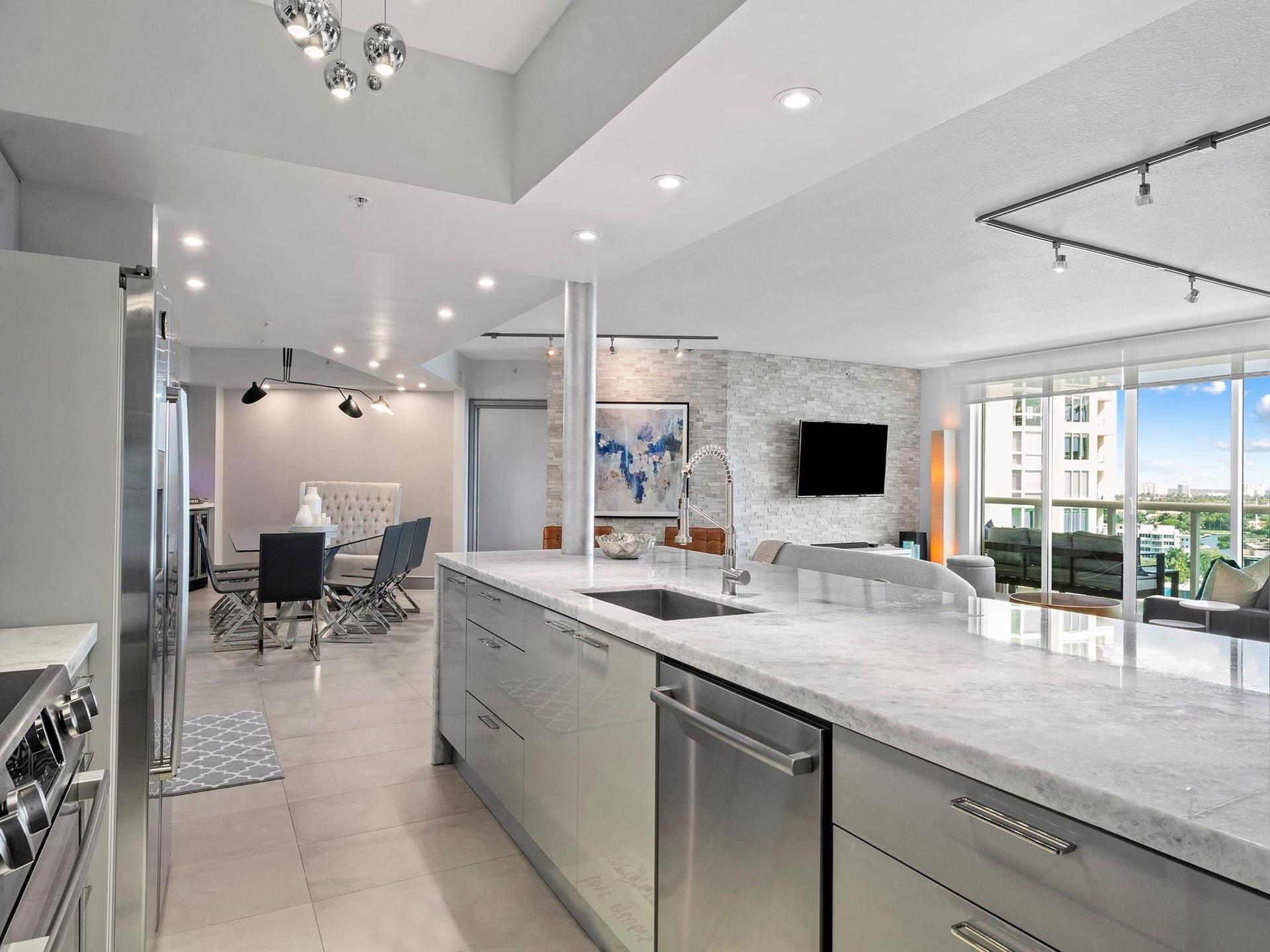 347 N New River Drive, #1401, Fort Lauderdale, FL 33301