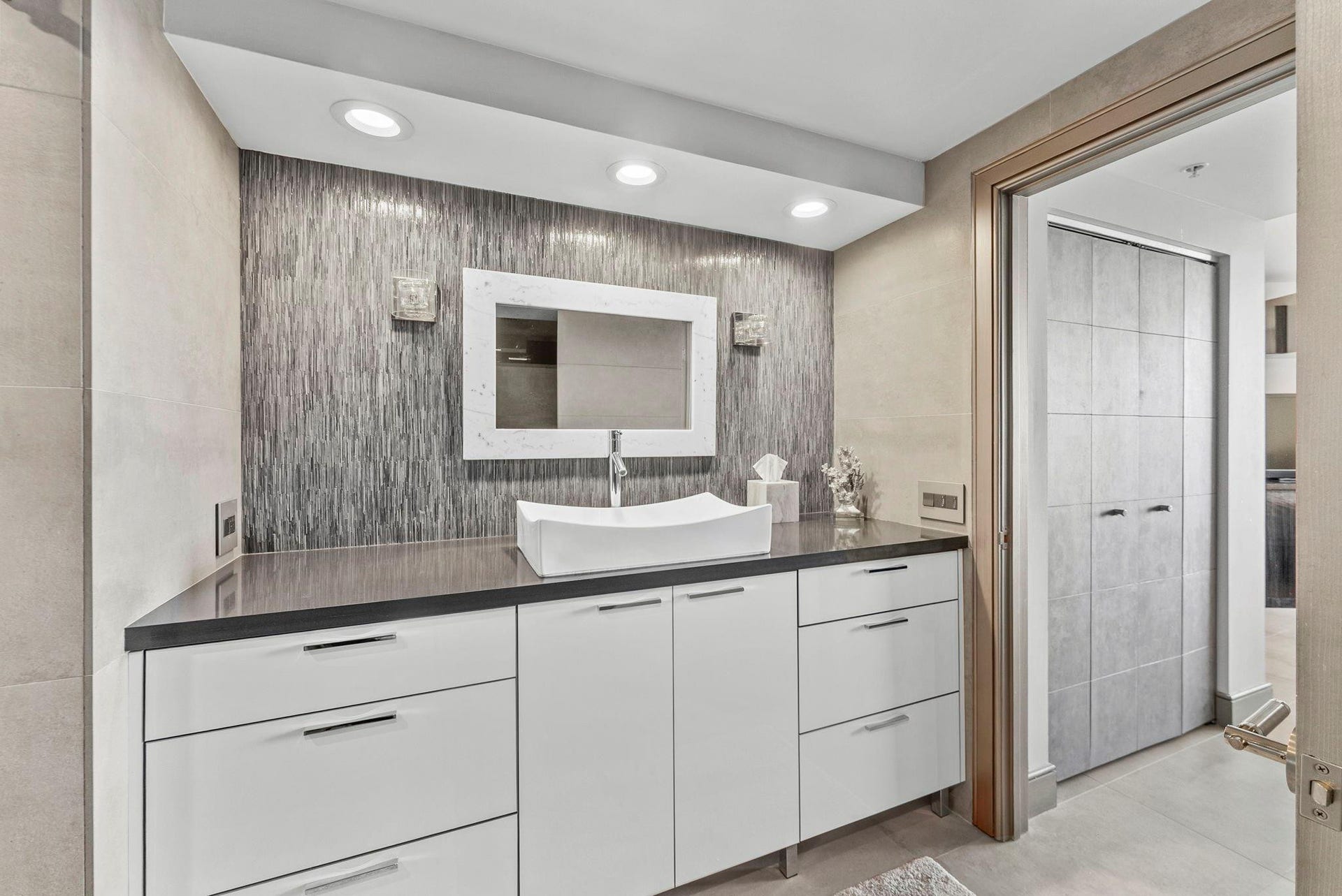 347 N New River Drive, #1401, Fort Lauderdale, FL 33301