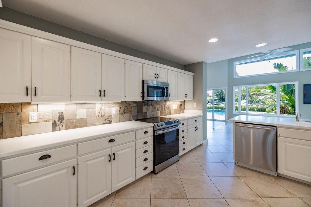 2432 NE 22nd Avenue, Lighthouse Point, FL 33064 Photo 19