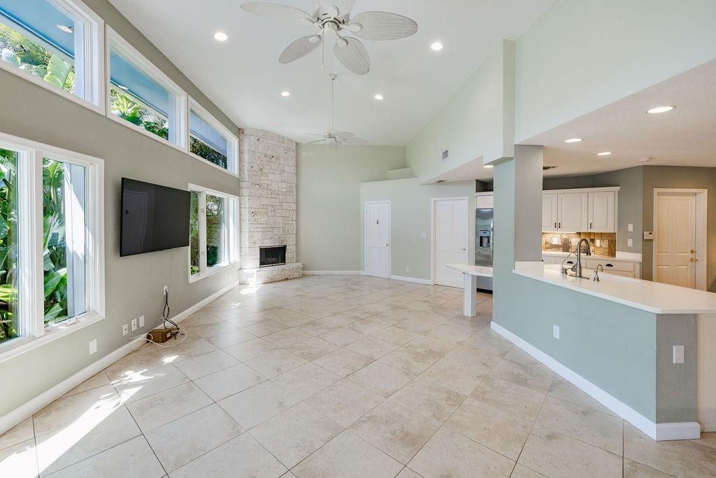 2432 NE 22nd Avenue, Lighthouse Point, FL 33064 Photo 12