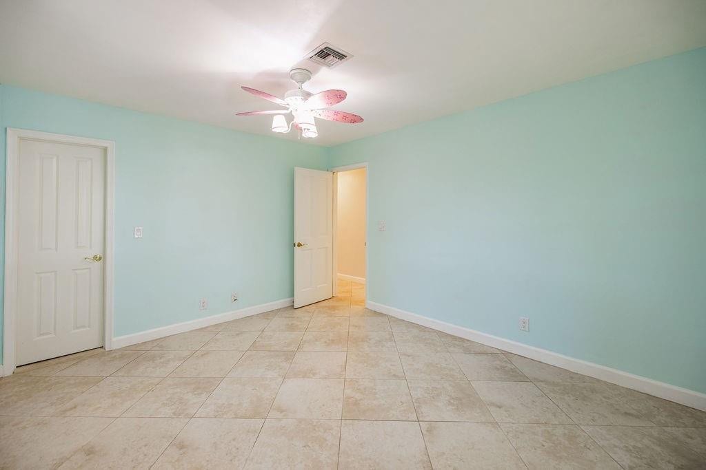 2432 NE 22nd Avenue, Lighthouse Point, FL 33064 Photo 33