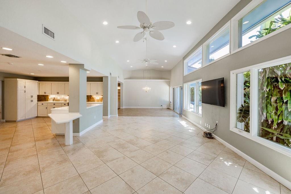 2432 NE 22nd Avenue, Lighthouse Point, FL 33064 Photo 14
