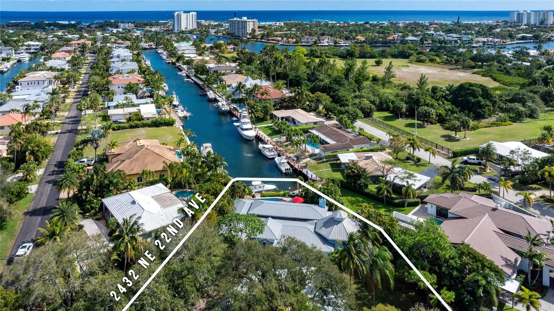 2432 NE 22nd Avenue, Lighthouse Point, FL 33064 Photo1