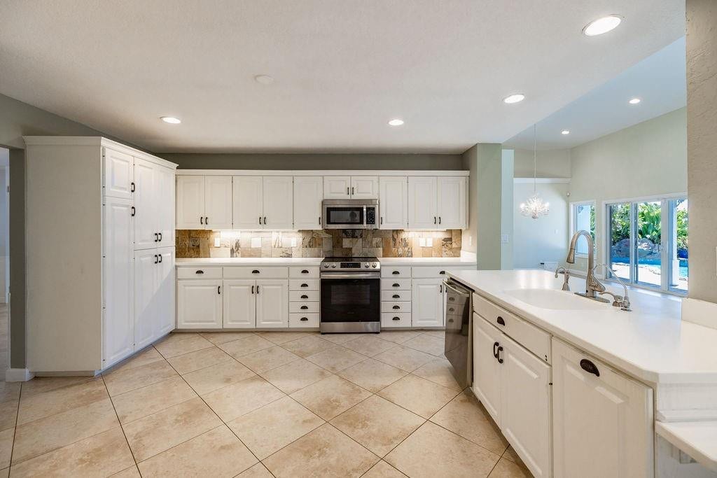 2432 NE 22nd Avenue, Lighthouse Point, FL 33064 Photo 17