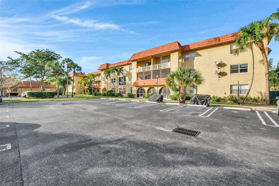 Property photo for 10762 La Placida Drive, #7-306, Coral Springs, FL