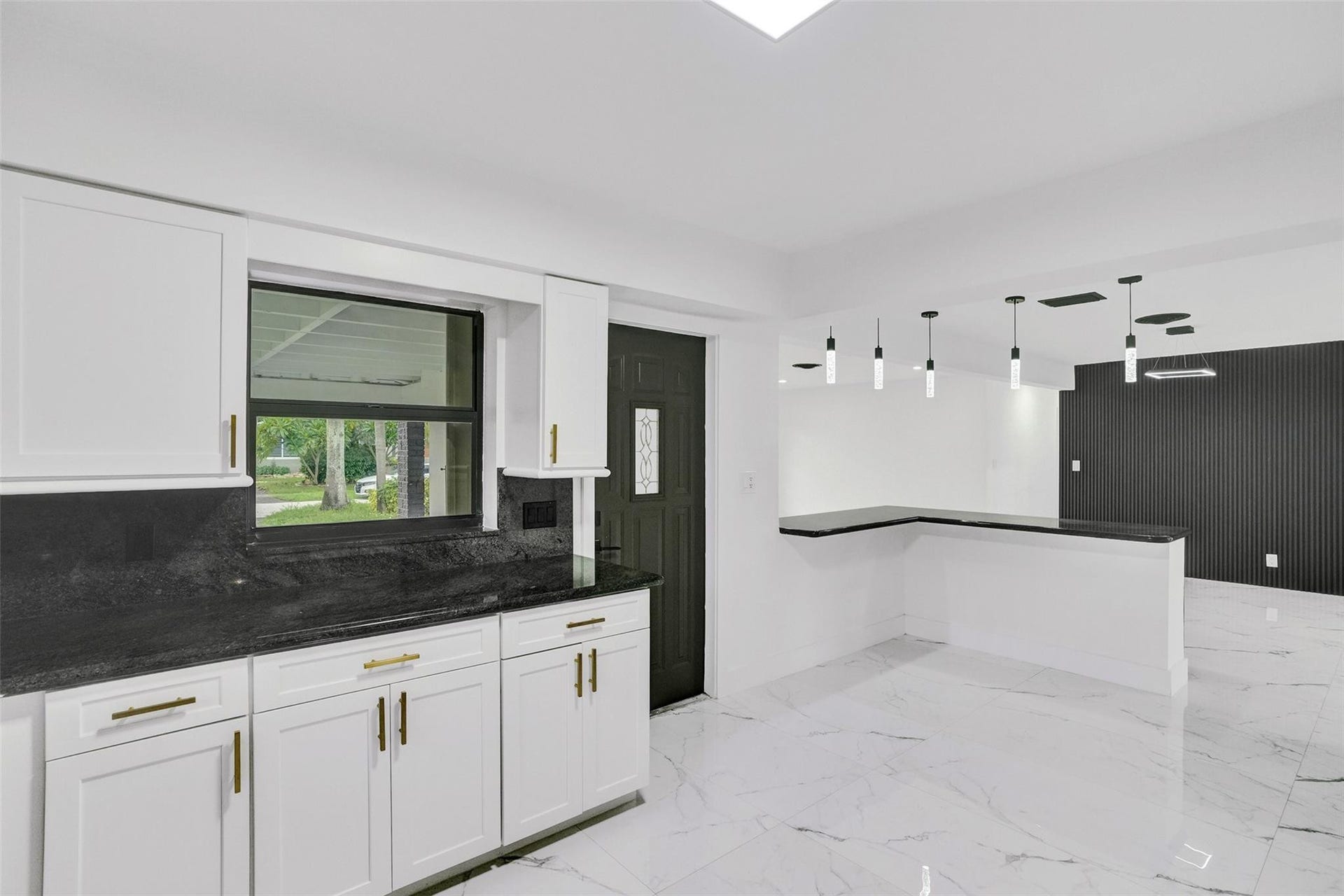 5840 SW 14th Street, Plantation, FL 33317 Photo 13
