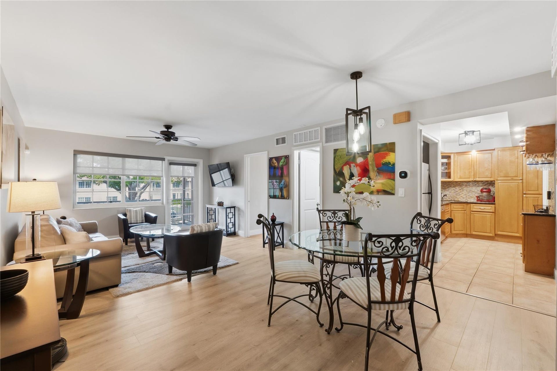 200 NE 19th Court, #211m, Wilton Manors, FL 33305 Photo 6