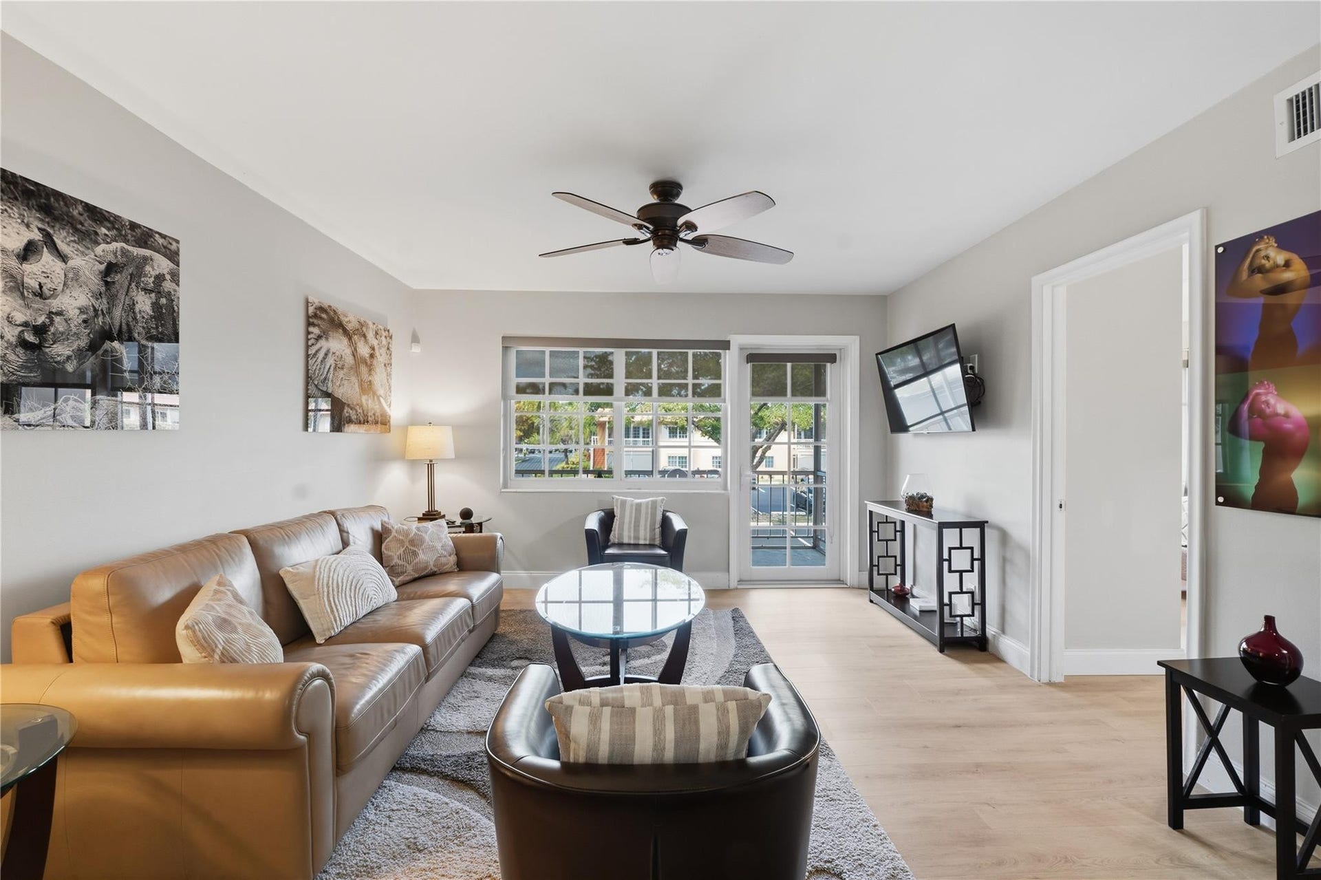 200 NE 19th Court, #211m, Wilton Manors, FL 33305 Living area
