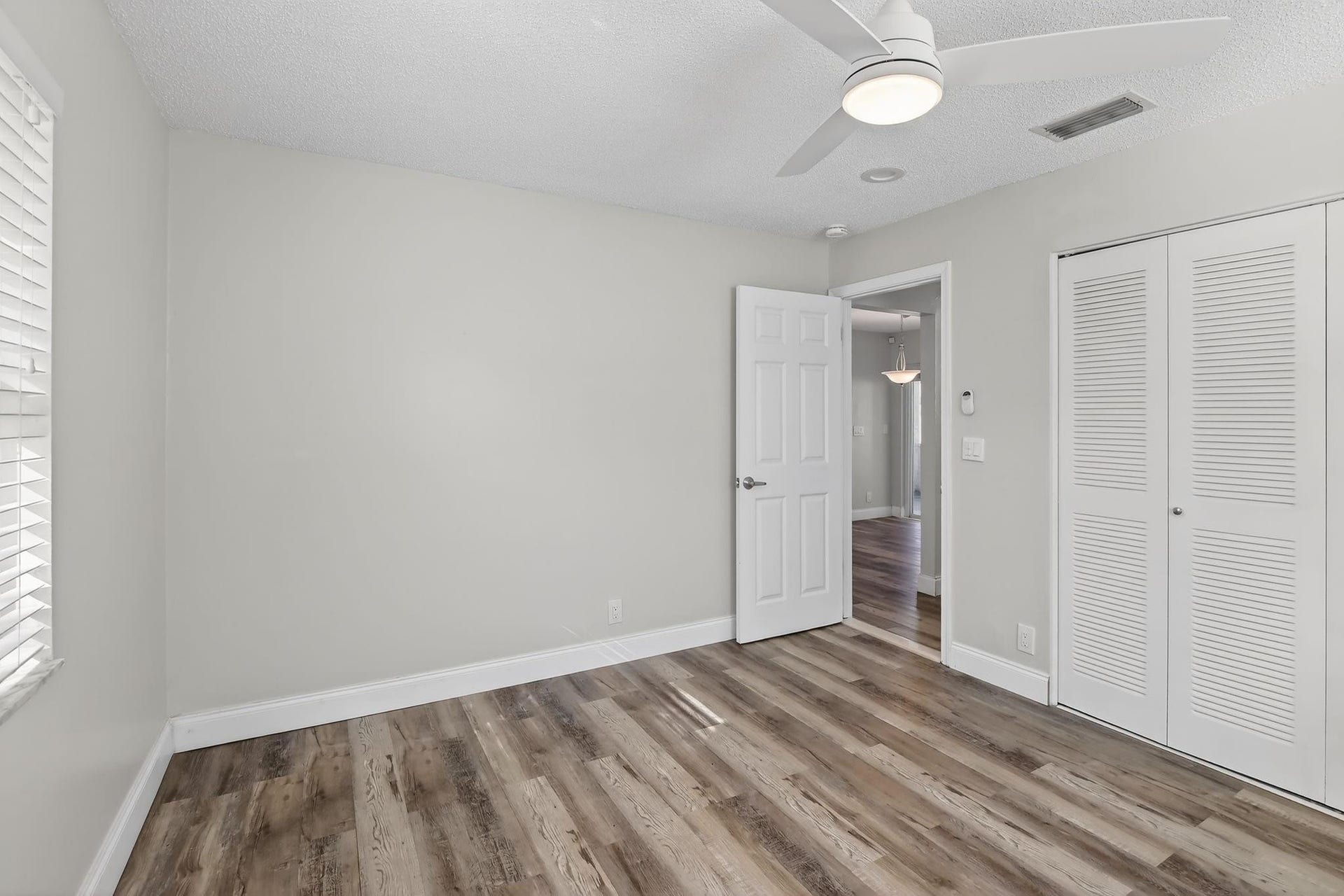8845 NW 14th Street, Plantation, FL 33322 Photo 27