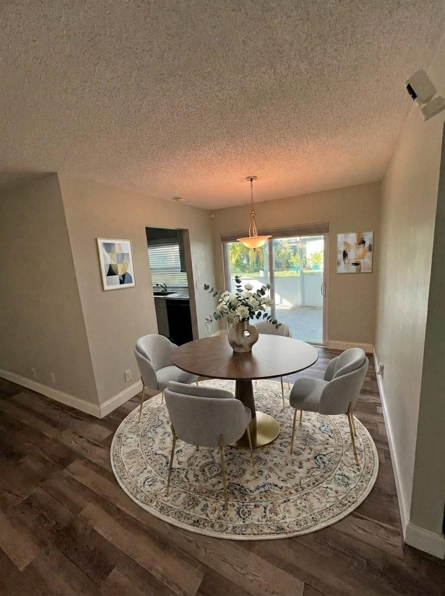 8845 NW 14th Street, Plantation, FL 33322 STAGED Dining room