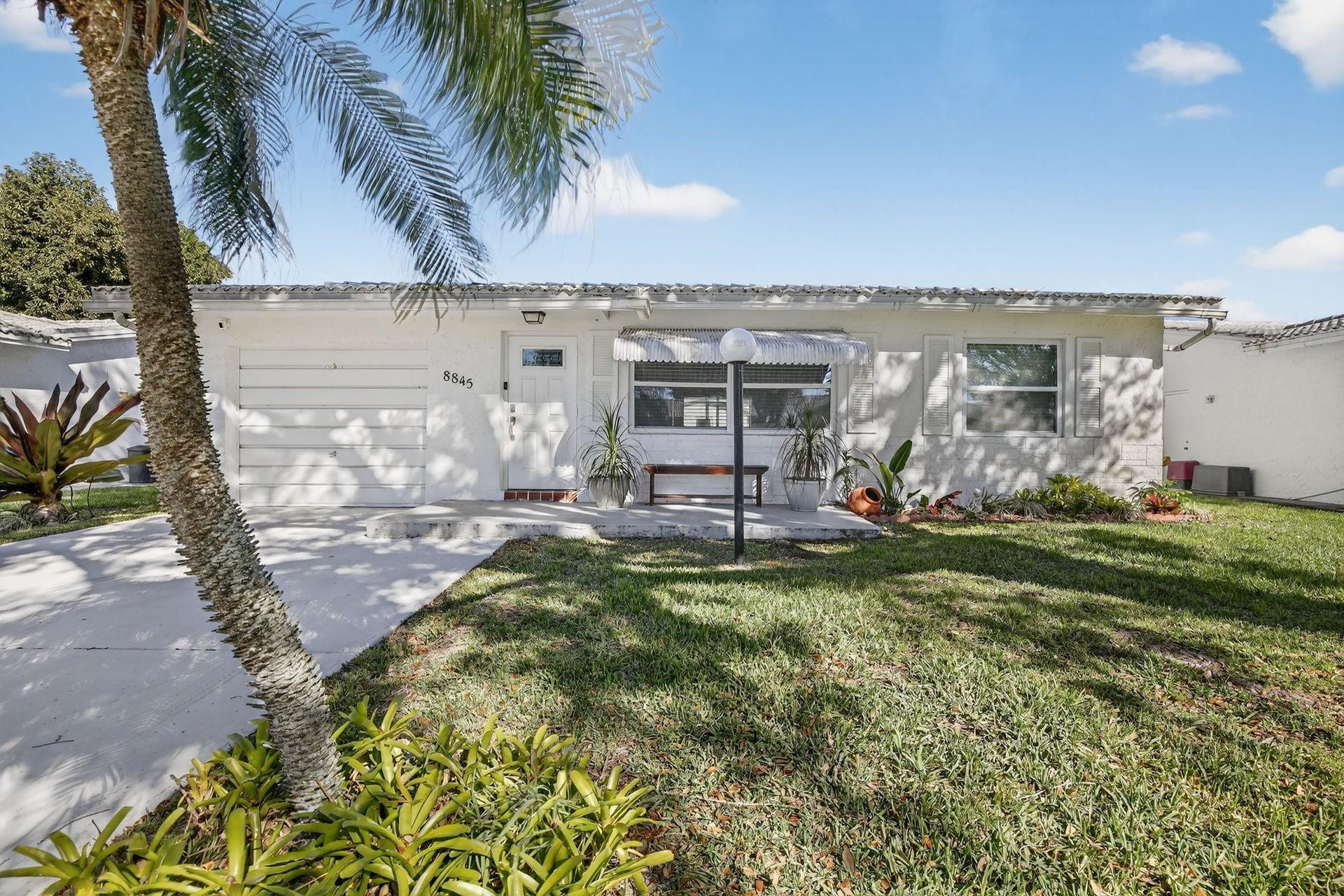 8845 NW 14th Street, Plantation, FL 33322 Impact Windows
