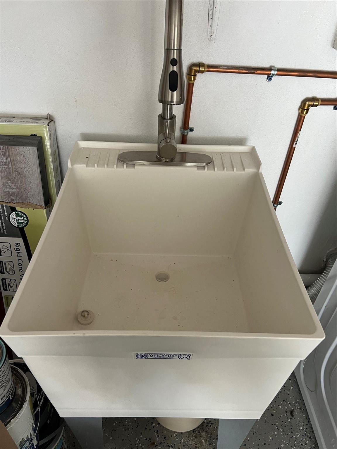 8845 NW 14th Street, Plantation, FL 33322 Laundry Tub in garage
