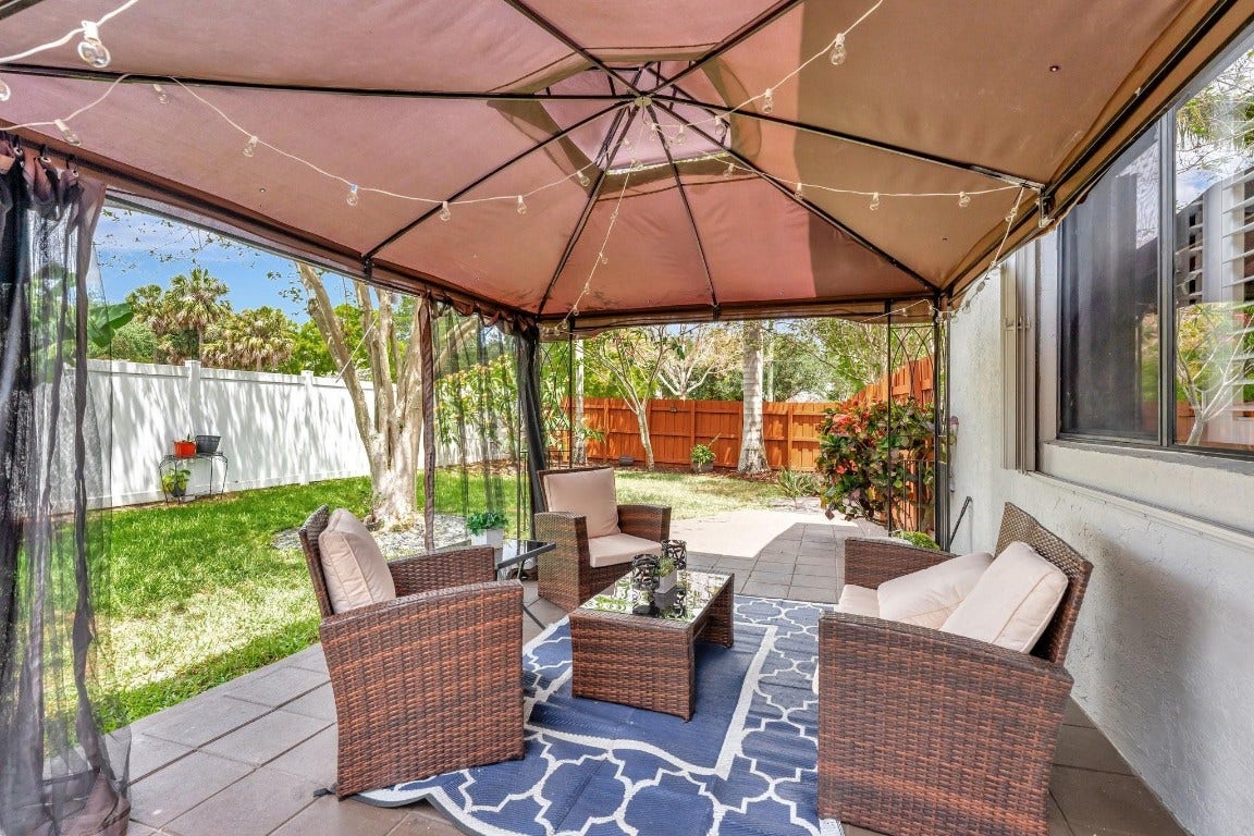 1221 SW 59th Avenue, Plantation, FL 33317 1221 SW 59th Avenue, Plantation, FL 33317