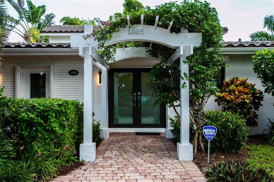 Property photo for 1806 NE 22nd Terrace, Fort Lauderdale, FL