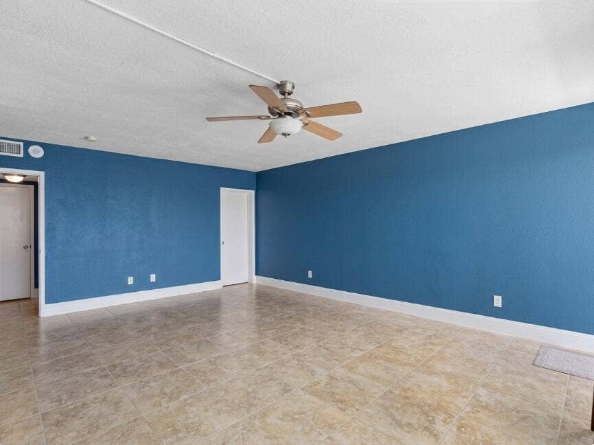 4010 Galt Ocean Drive, #1707-08, Fort Lauderdale, FL 33308 Furniture was virtually removed