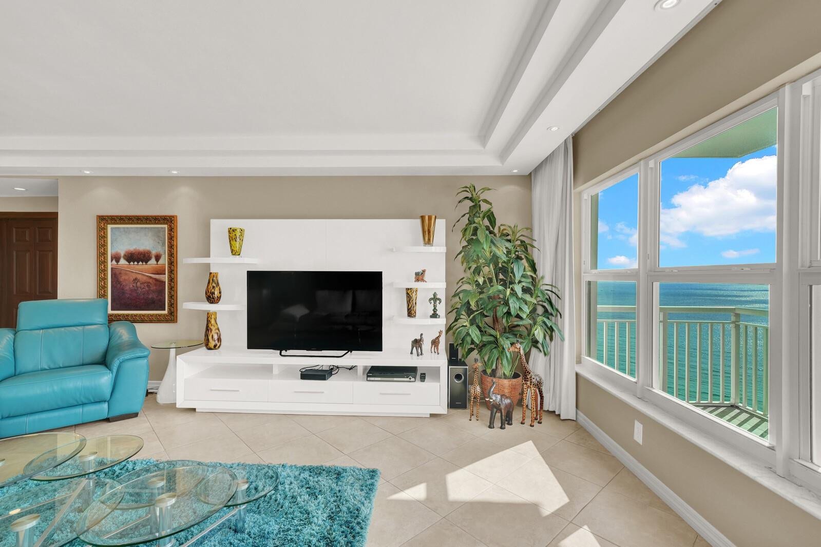 3850 Galt Ocean Drive, #2004, Fort Lauderdale, FL 33308 Living room