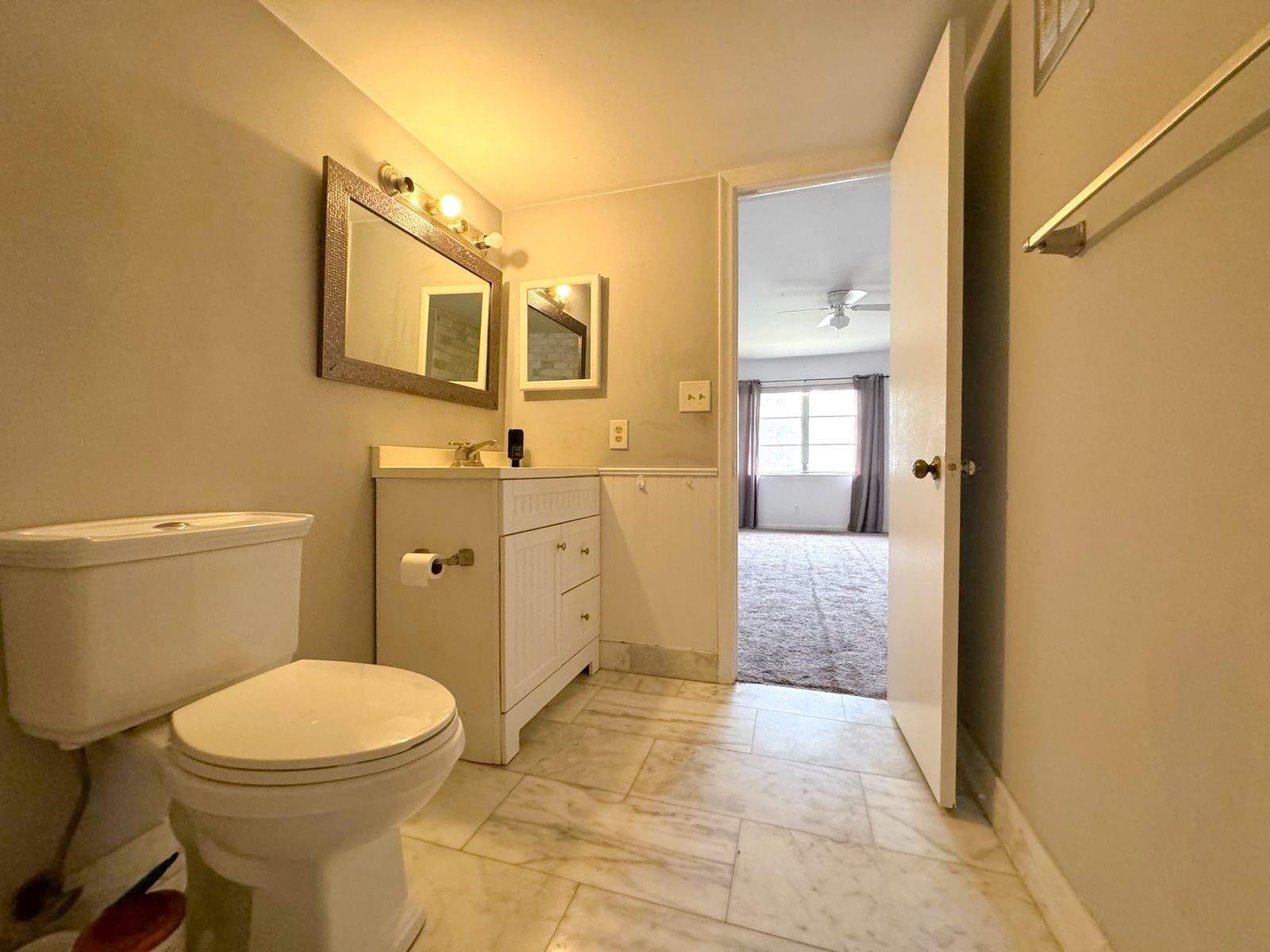 12 NE 19th Court, #204A, Wilton Manors, FL 33305 Photo 12