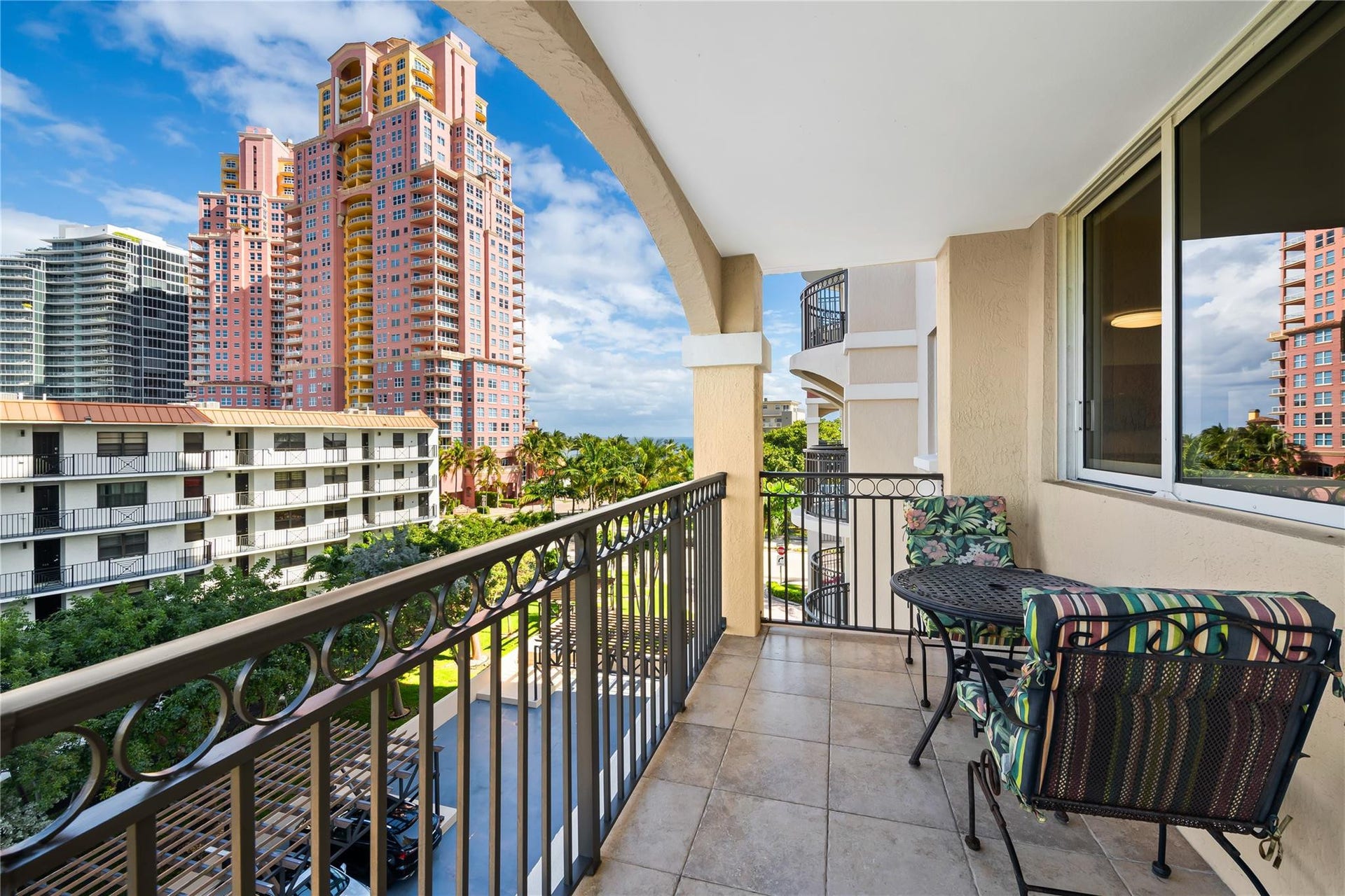 2011 N Ocean Boulevard, #504, Fort Lauderdale, FL 33305 Main balcony