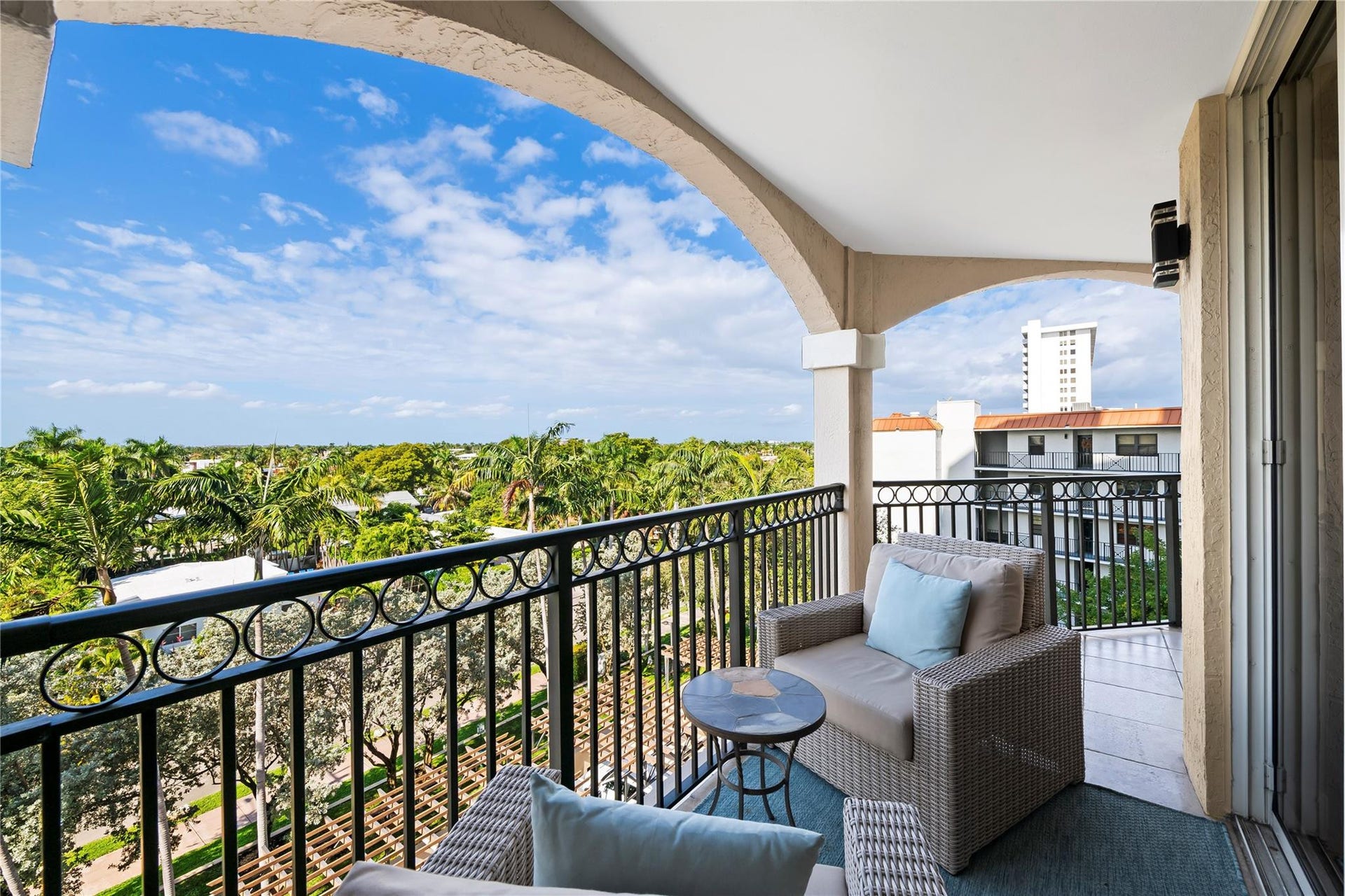 2011 N Ocean Boulevard, #504, Fort Lauderdale, FL 33305 Main balcony