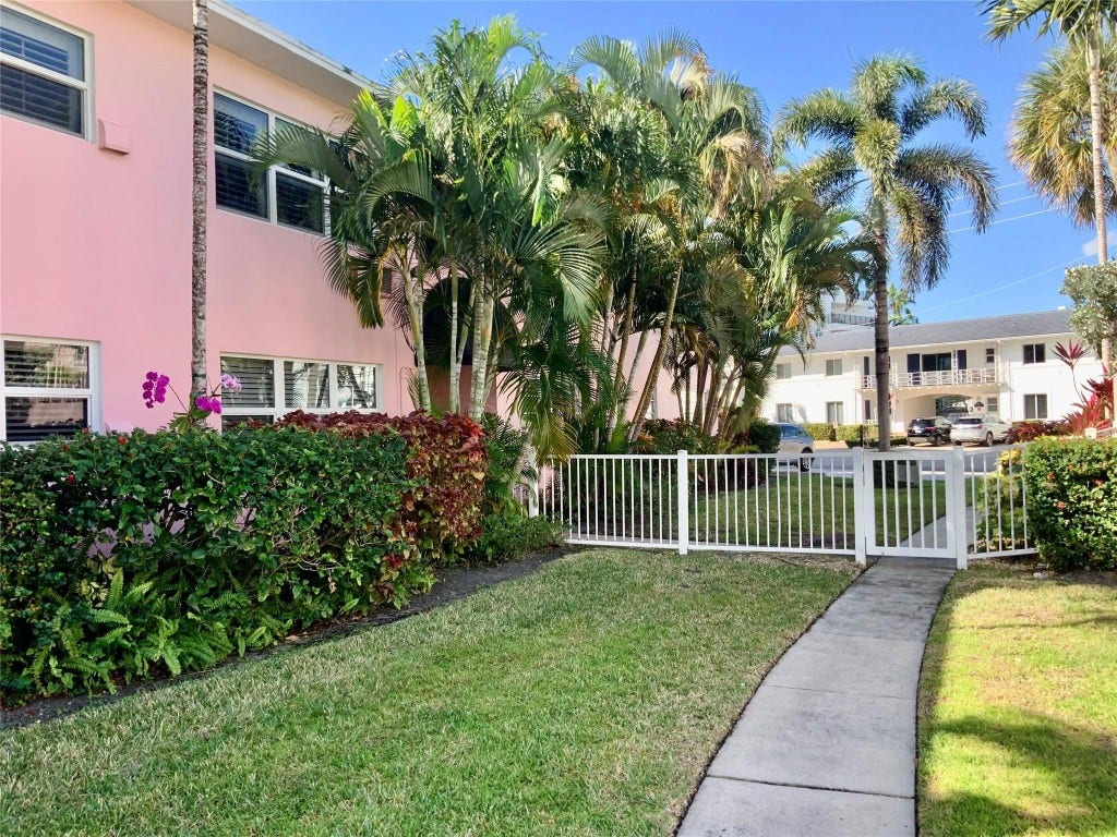 700 Bayshore Drive, #13, Fort Lauderdale, FL 33304 700 Bayshore Drive, #13, Fort Lauderdale, FL 33304