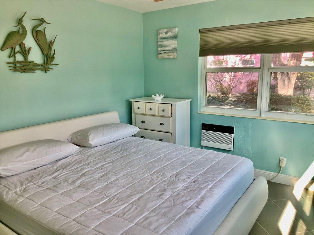 700 Bayshore Drive, #13, Fort Lauderdale, FL 33304 700 Bayshore Drive, #13, Fort Lauderdale, FL 33304