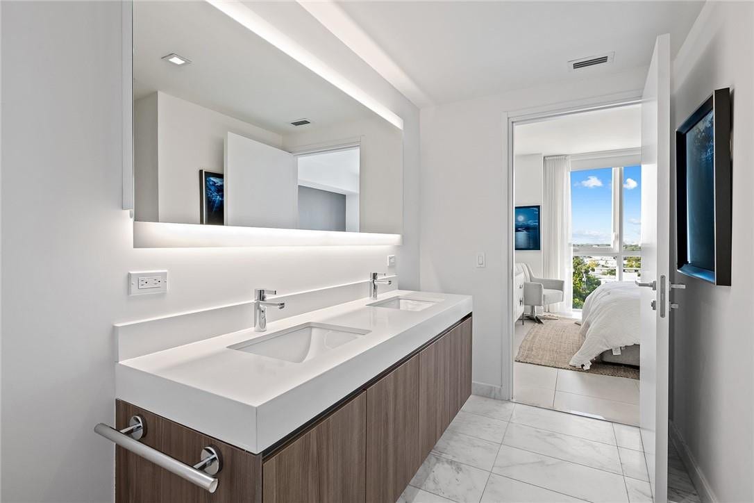 401 N Birch Road, #614, Fort Lauderdale, FL 33304 401 N Birch Road, #614, Fort Lauderdale, FL 33304