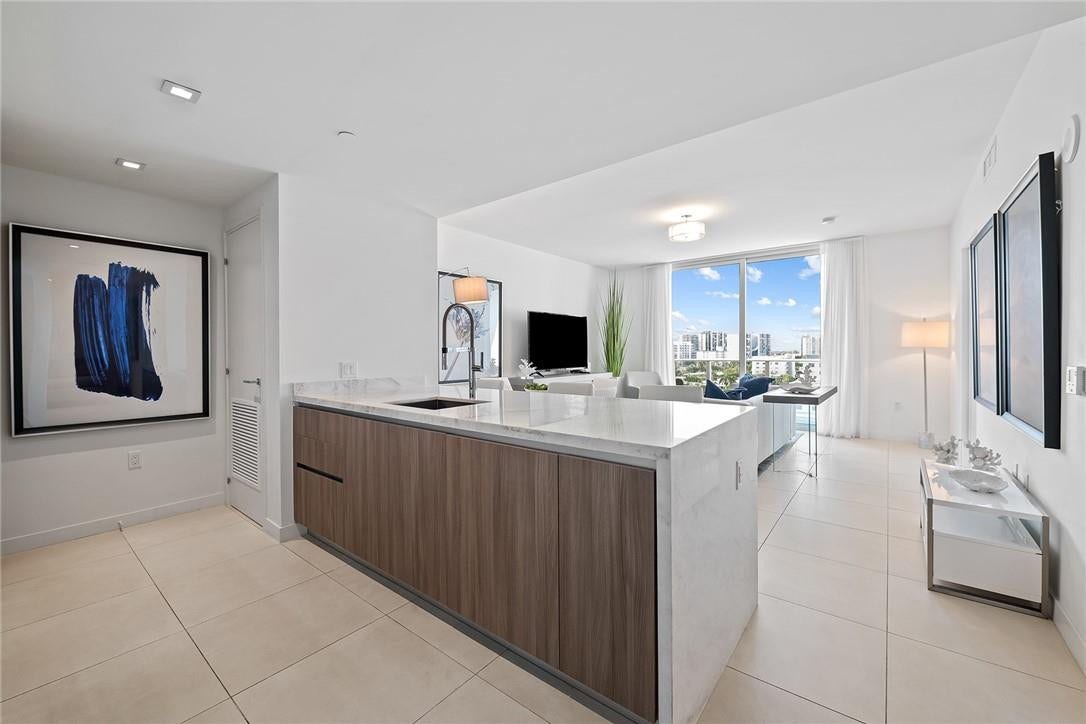 401 N Birch Road, #614, Fort Lauderdale, FL 33304 401 N Birch Road, #614, Fort Lauderdale, FL 33304