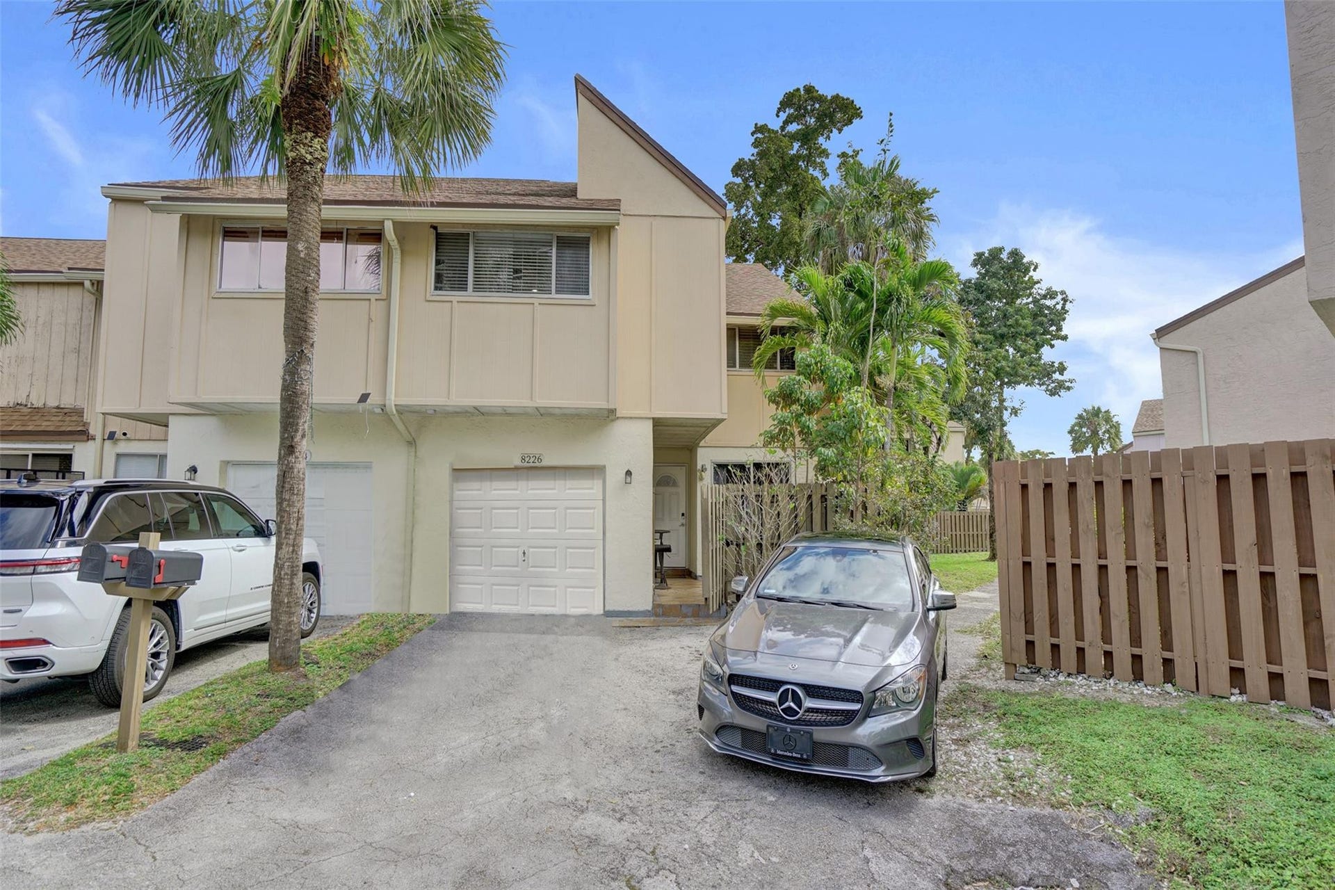 8226 NW 8th Place, #6, Fort Lauderdale, FL 33324 Photo 2