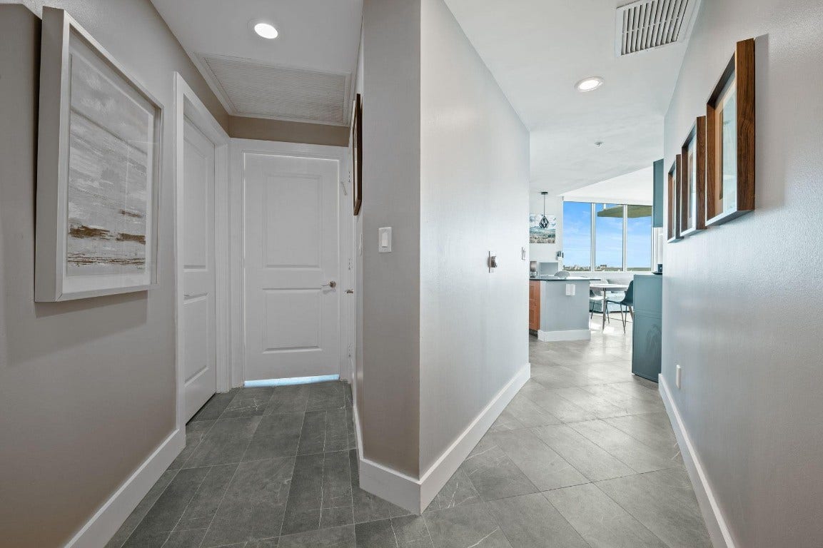315 NE 3rd Avenue, #1907, Fort Lauderdale, FL 33301 315 NE 3rd Avenue, #1907, Fort Lauderdale, FL 33301