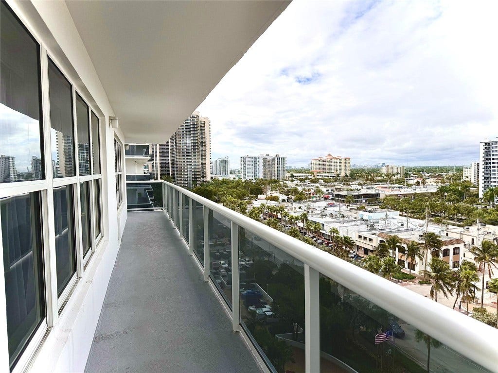 3500 Galt Ocean Drive, #909, Fort Lauderdale, FL 33308