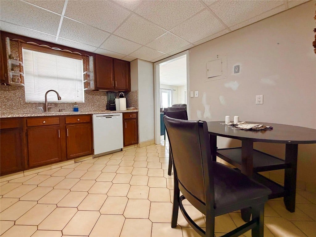 3500 Galt Ocean Drive, #909, Fort Lauderdale, FL 33308