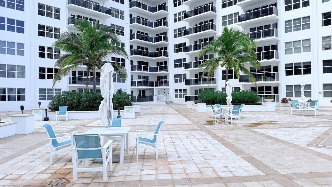 3500 Galt Ocean Drive, #909, Fort Lauderdale, FL 33308
