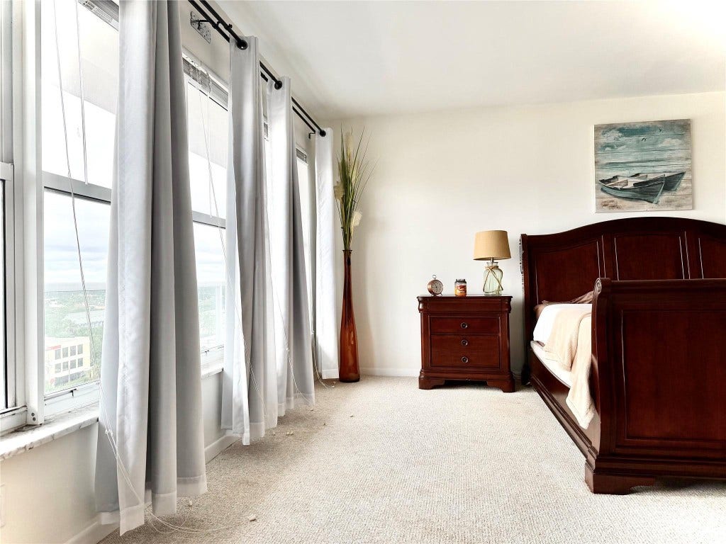 3500 Galt Ocean Drive, #909, Fort Lauderdale, FL 33308
