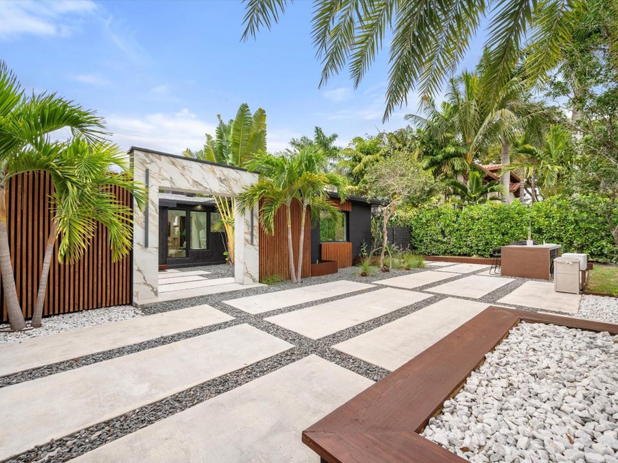 Property photo for 2711 NE 19th Street, Fort Lauderdale, FL