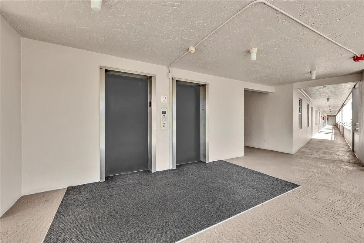 2 elevators