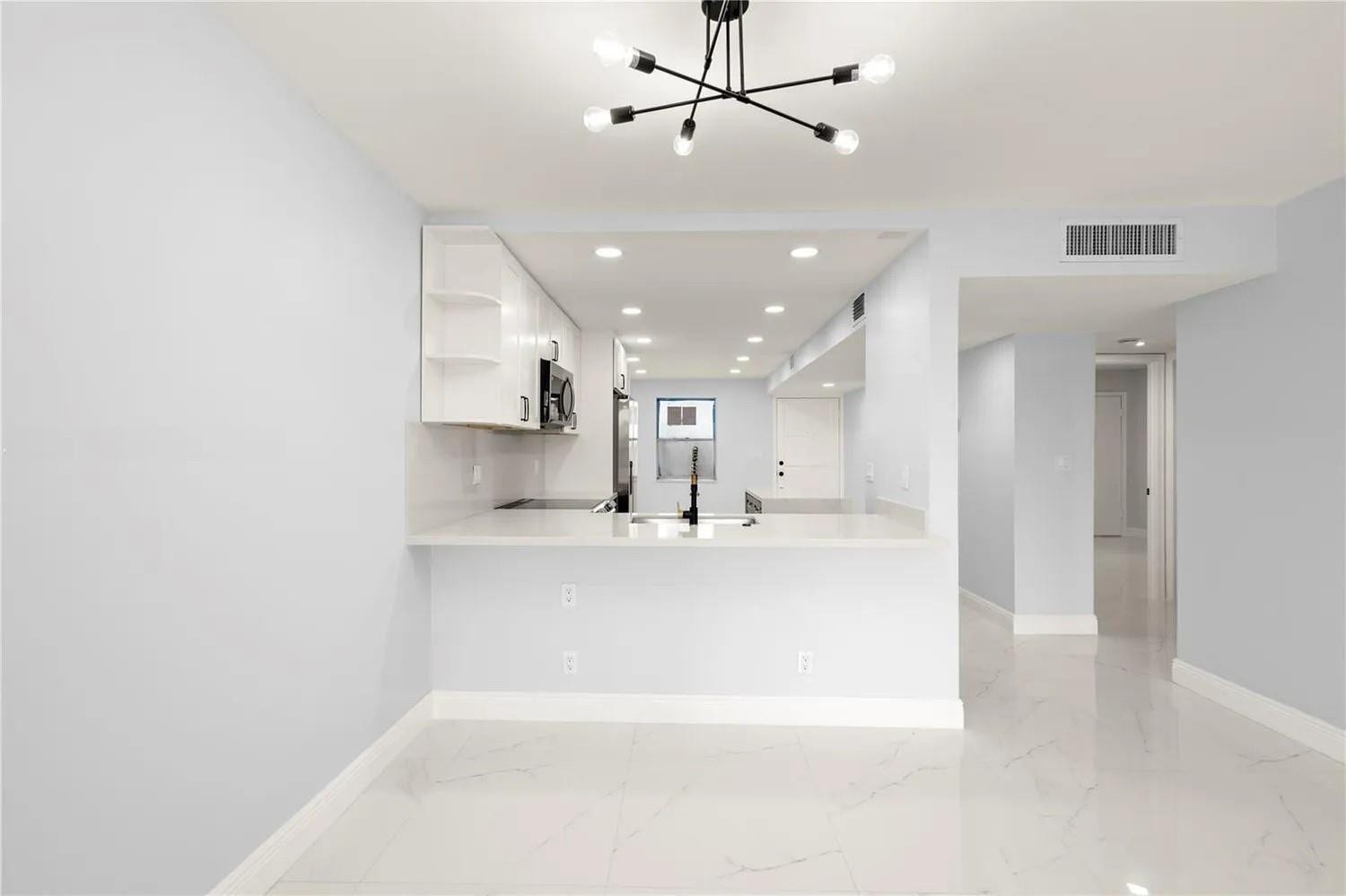 777 S Federal Highway, #E303, Pompano Beach, FL 33062 Photo 7