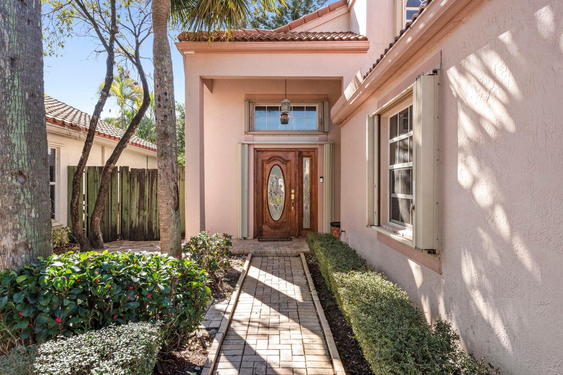 10320 NW 10th Court, Plantation, FL 33322 Entryway