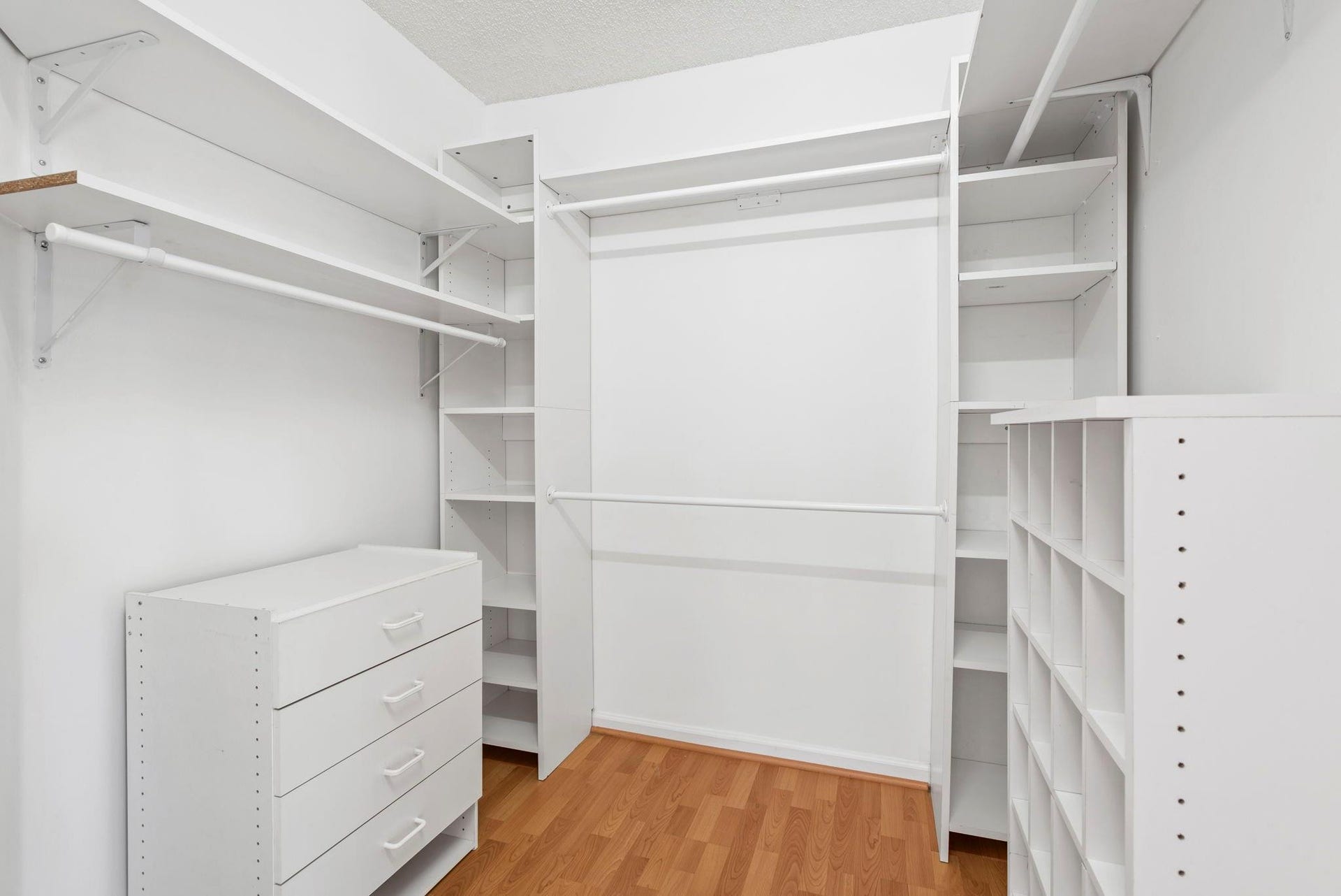 10320 NW 10th Court, Plantation, FL 33322 Primary Closet