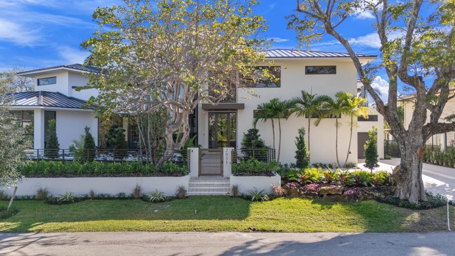 Property photo for 2035 Intracoastal Drive, Fort Lauderdale, FL