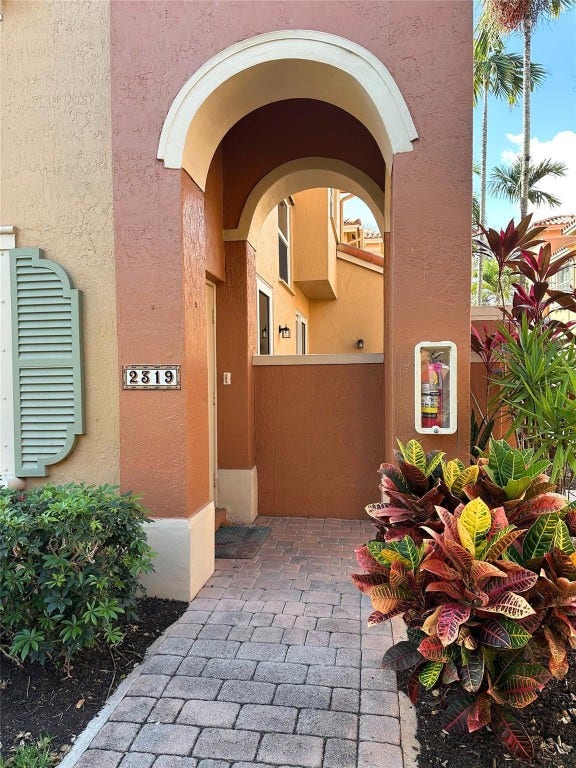 2319 Clipper Place, #4510, Dania Beach, FL 33312 2319 Clipper Place, #4510, Dania Beach, FL 33312
